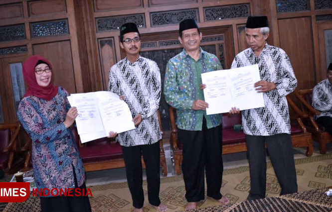 Di Solo, Tim Publikasi Unisma Malang Kunjungi Tiga Sekolah Sekaligus