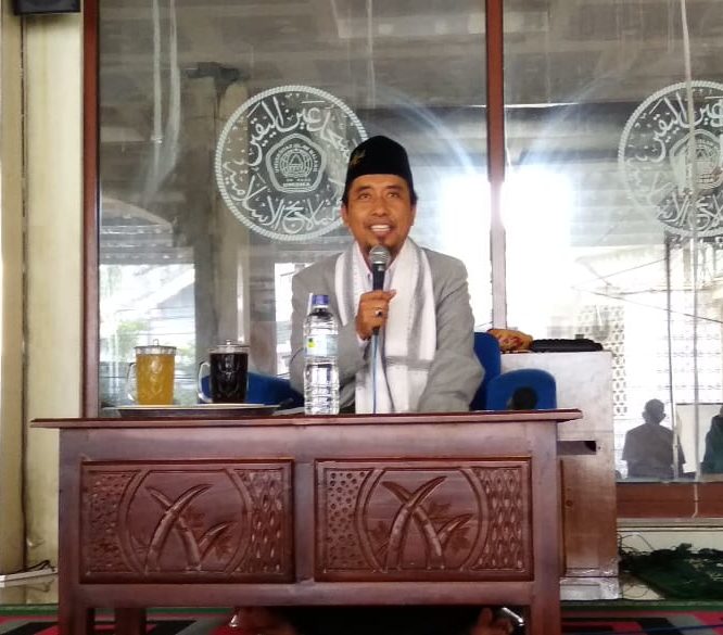 Mbalah Aswaja Bersama KH. Dr. Kharisudin Aqib, M.Ag.