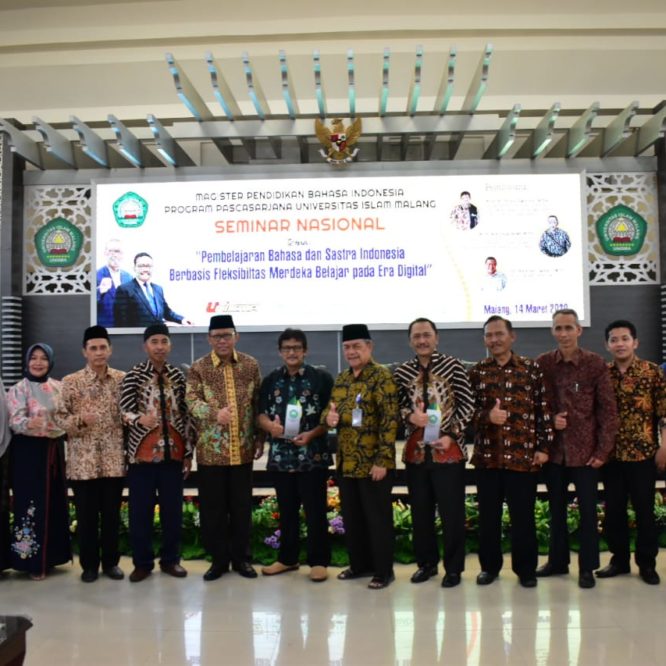 Pascasarjana Unisma Menggelar Seminar Nasional Bahasa dan Sastra Indonesia