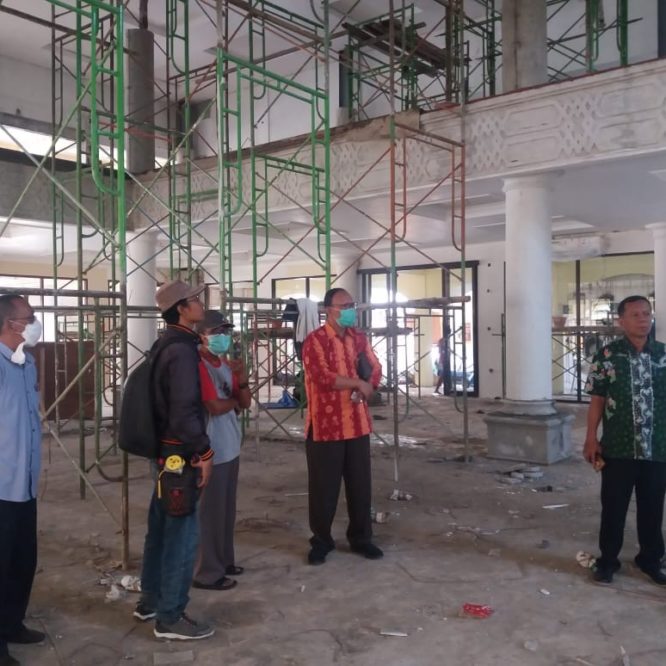 Rektor Unisma Malang Tinjau Pembangunan