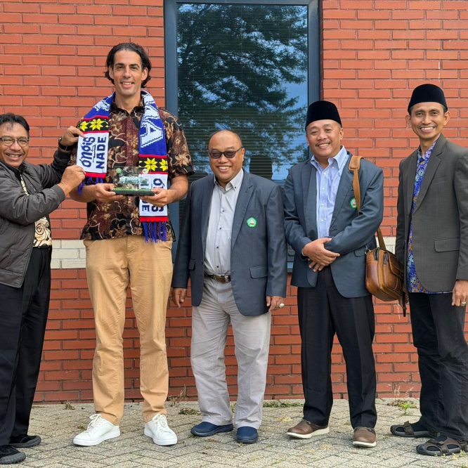 Perkokoh Ekosistem Kewirausahaan Global, UNISMA Resmikan Sinergi Internasional Bersama Wise Use dan Tauros Media di Belanda